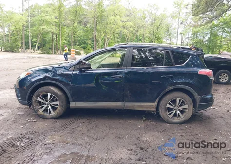 2017 Toyota Rav4 Xle from USA, damaged, VIN JTMWFREV4HJ128720